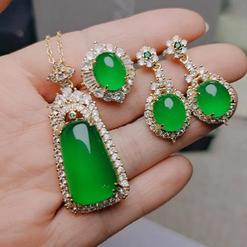 

Fashion Exquisite Trend Versatile Green Three-piece Women's Jewelry