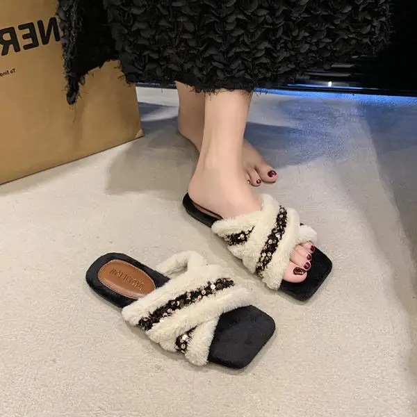 Shoes Woman 2024 Cross-Tied Plush Slippers For Adults Luxury Slides Pantofle Fur Designer New Bling Fur Shoes Womens Slippers Ou