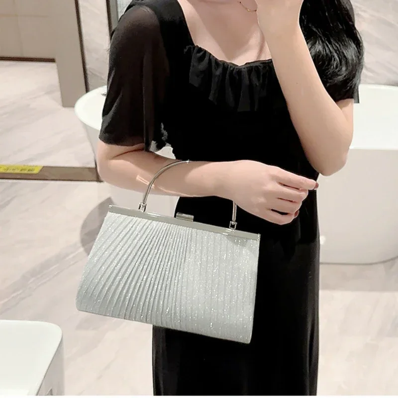 Luxury Moon Women Handbag Luxury Apricot Evening Clutch Bag Party Chain Shoulder Bag Female Sequin Wedding Purses and Handbags