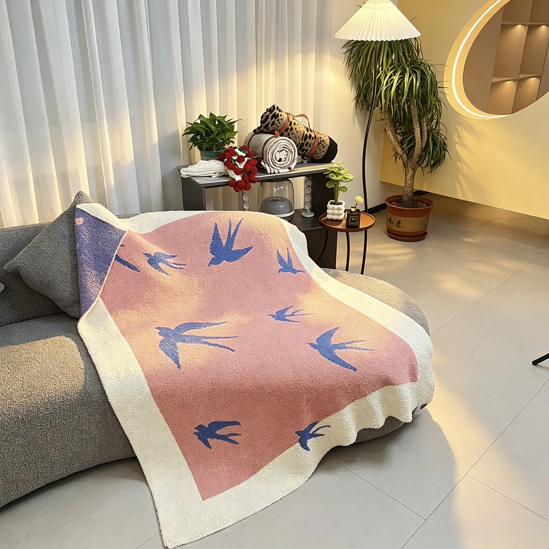 Cute Cartoon Blanket Double Sided Half Velvet Throw Blanket Soft Nap Cover for Office Sofa Bedroom Air Condition Use