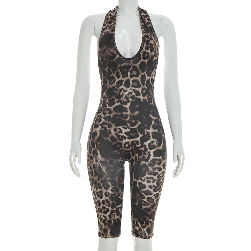 Heißer Jumpsuit mit eng anliegender Krawatte, offenem Rücken und Leopardenmuster, kurz geschnitten. – Detail 7