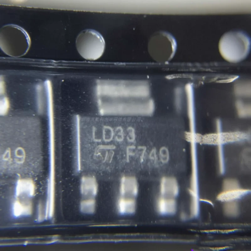 10PCS/LD1117S33TR LD33 SOT223 Original Genuine Goods in Stock