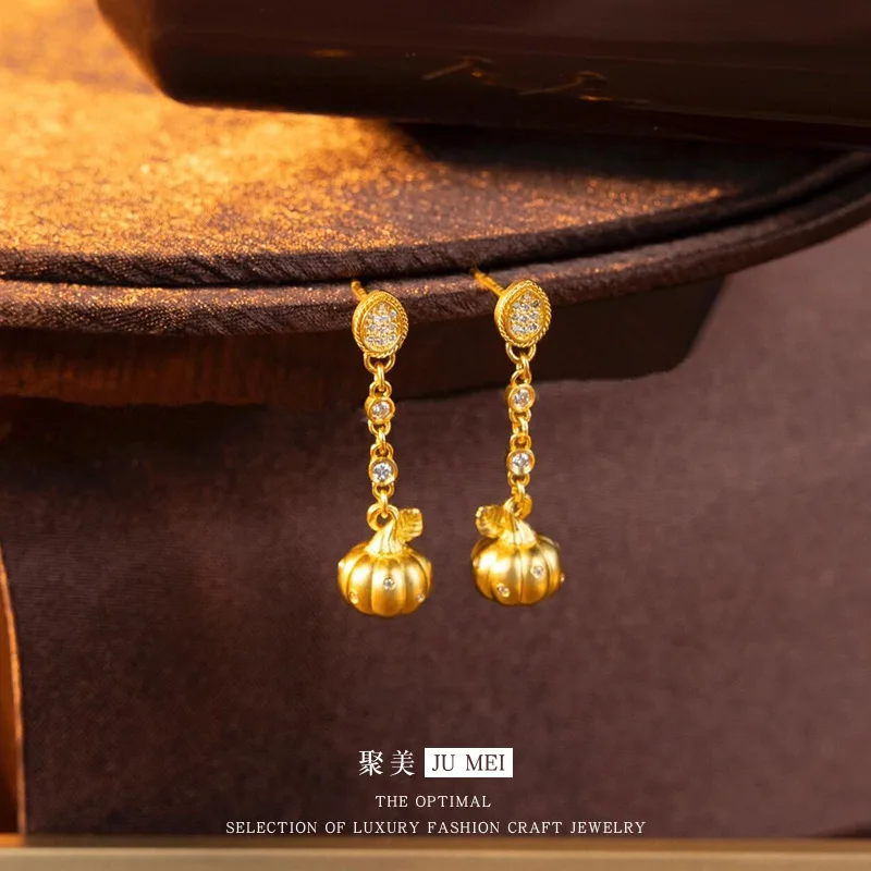 

Point diamond inlaid with moissanite earrings for women 24K gold, AU999 minimalist cosmic stone light modern deconstruction