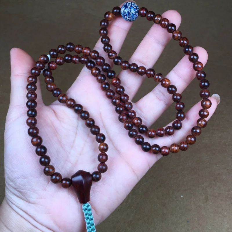 

Многослойный браслет Hainan Huanghuali 0.6 с лаковым покрытием и интегрированными трехсторонними бусинами-кисточками, аксессуар для рук