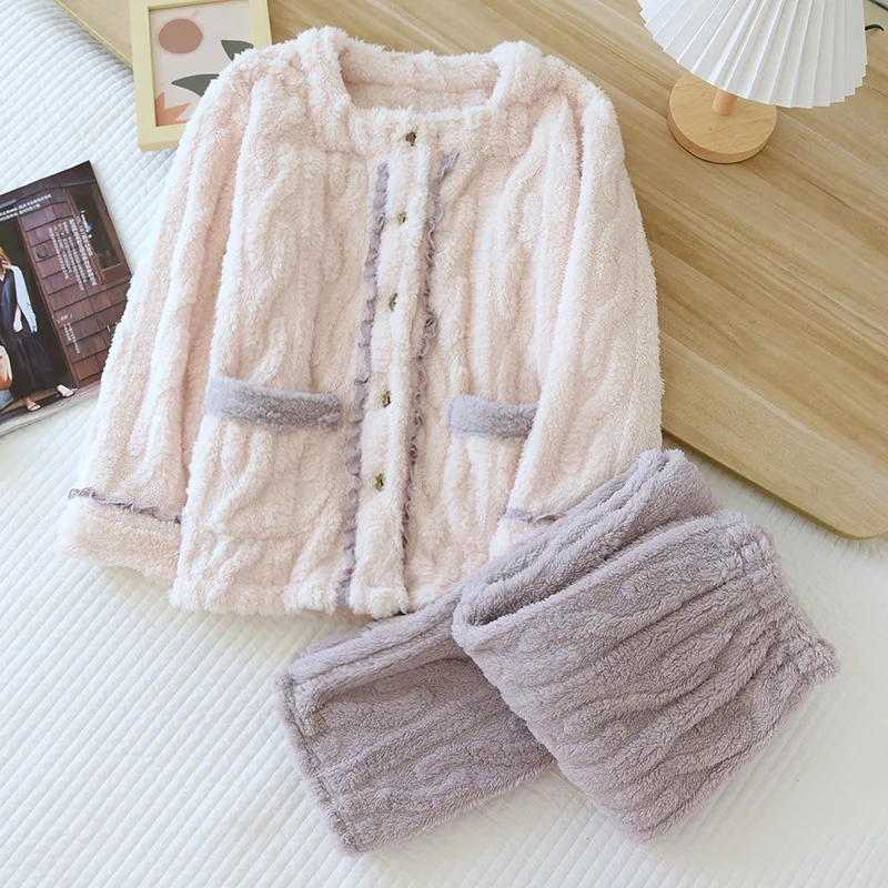 

Winter New style Women's Pajamas Set Simple Western Flannel Long Sleeve Pants Two piece coral velvet thickened home clothes set