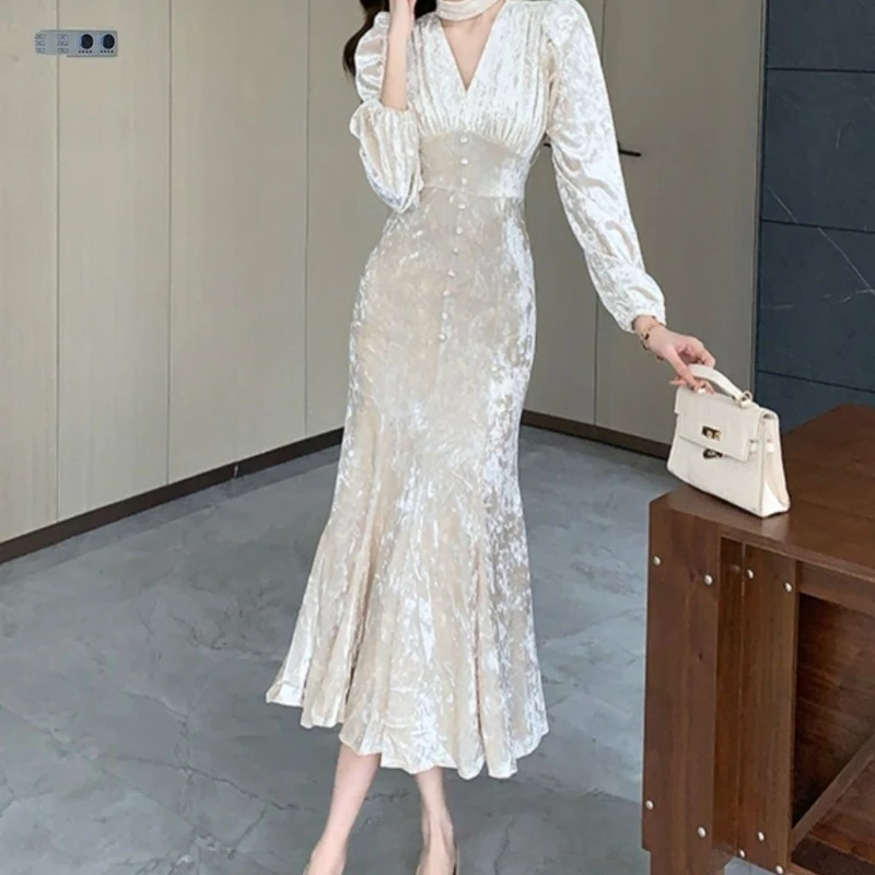 

Fishtail medium and long dress women's French temperament sexy collar long-sleeved dress