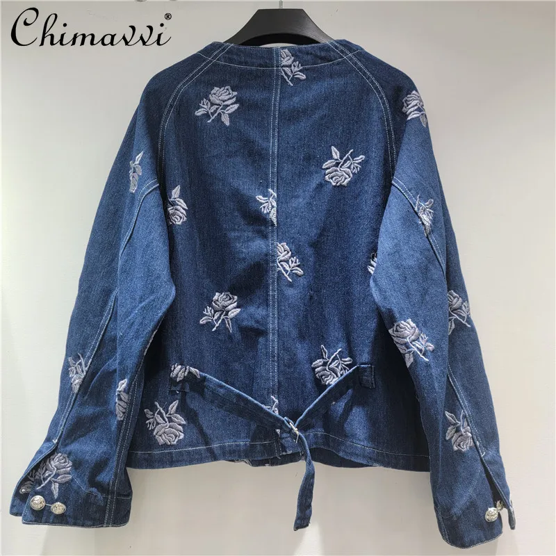 

Корейская мода High Street вышитая бисером круглый вырез с длинным рукавом однобортная свободная повседневная джинсовая куртка топ женский осень