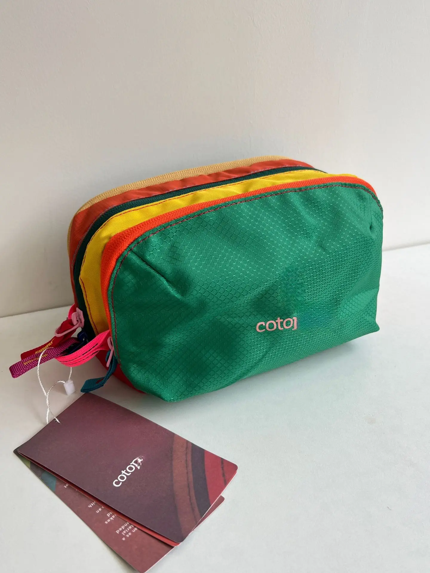 Dopamine Color Wasserdichte Tragbare Kosmetiktasche Multifunktionale Reise-Toilettentasche Bolsa De Maquillaje für Frauen Alltag – Detail 7