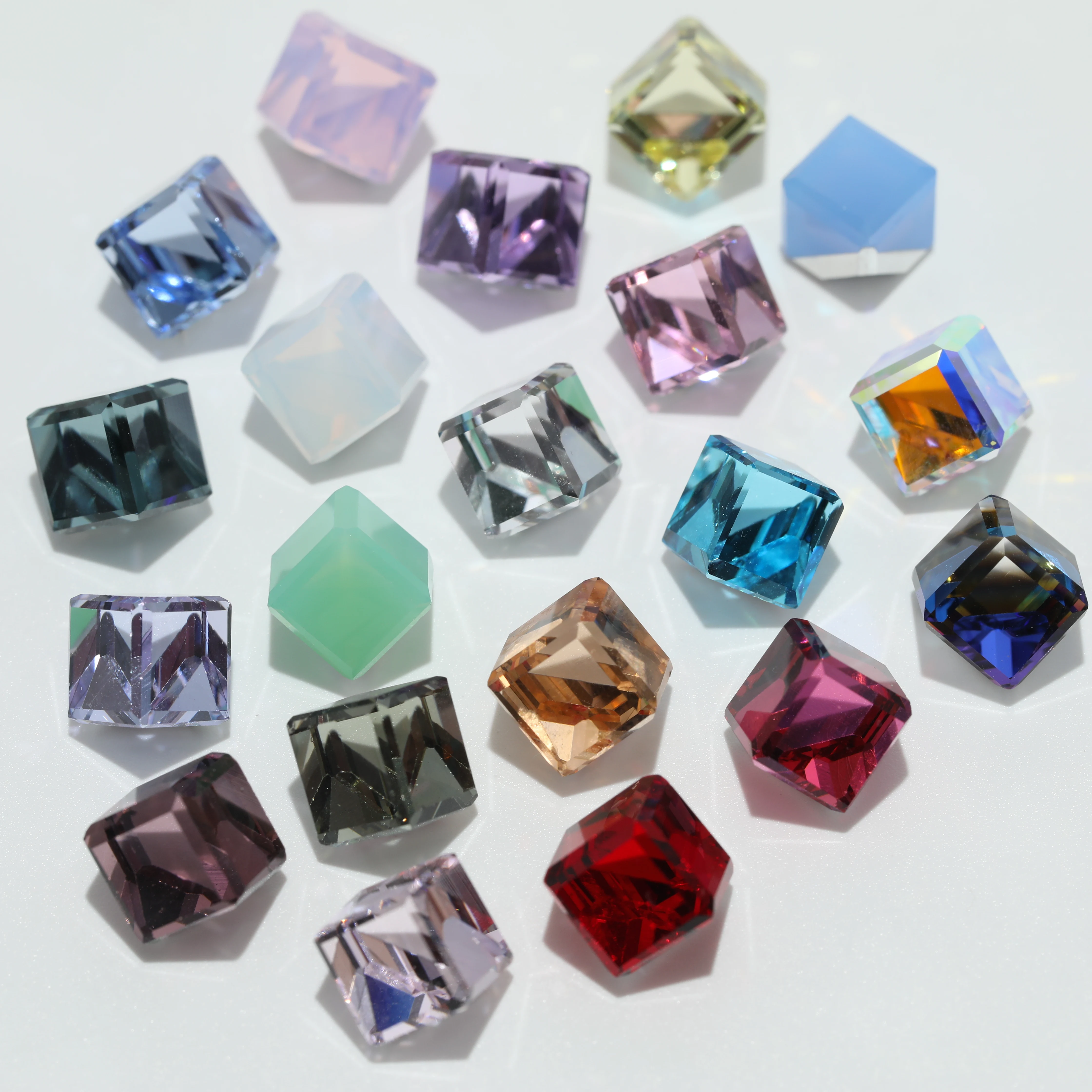 GRST Premium Kristall Funkelnde Strasssteine 4841 PRO Geschnittene Ecken Würfel Fancy Stones DIY Zubehör für Hochzeitskleider, Nagelkunst, Taschen – Detail 5