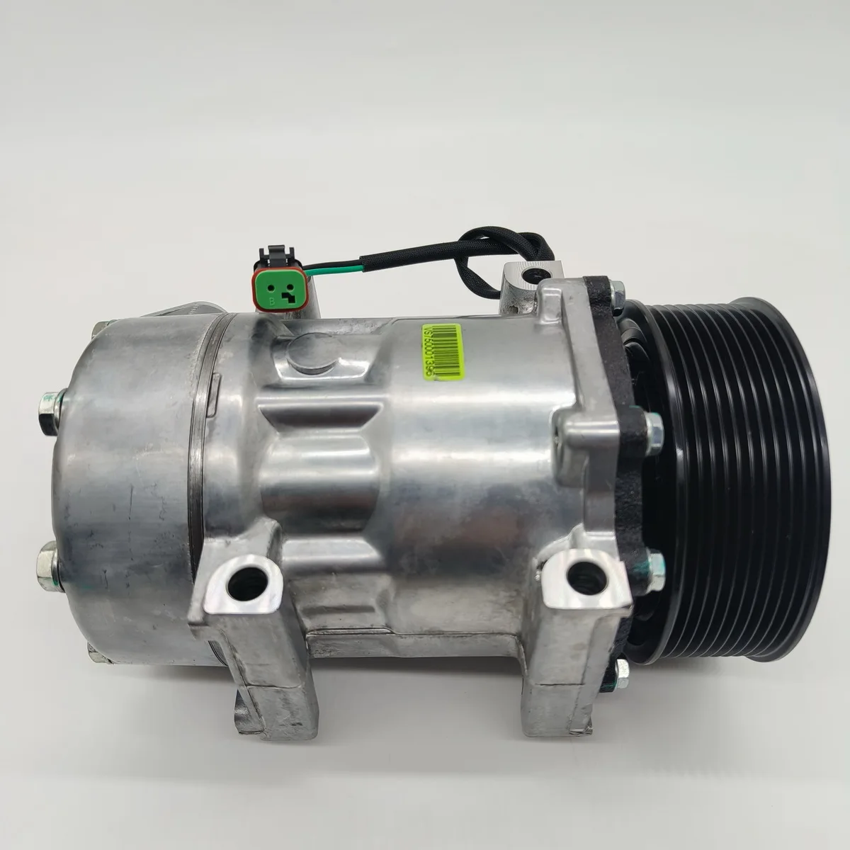 Picture 4: Truck Parts Suitable for SCP 1888032 Air Conditioning Compressor 10PK VALEO