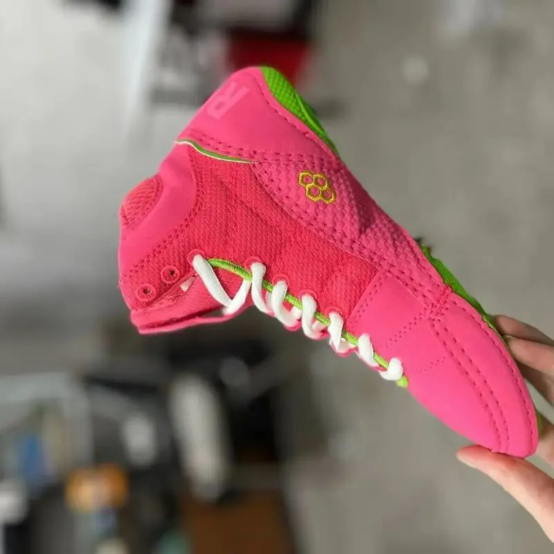 2026 New Wrestling Boots Men Women Luxury Brand Boxing Shoes for Unisex Breathable Fighting Boots Couples Designer Training Shoe