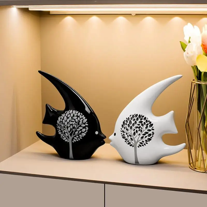 

High-grade Ceramic Black White Sculpture Ornaments. Living Room Wine Cabinet Tv Cabinet Decoration. Creative Abstract Craft gift