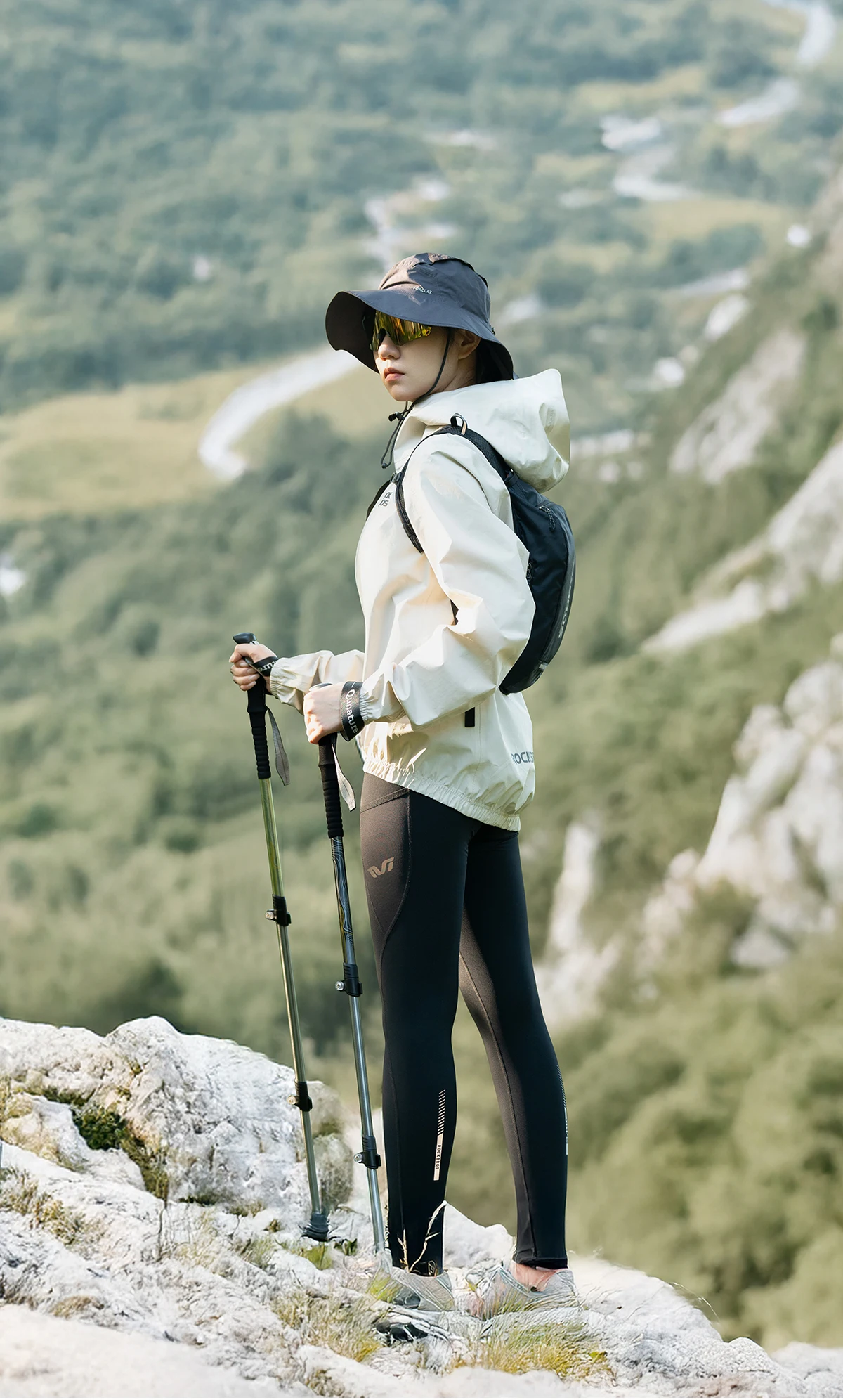 ROCKBROS Wasserdichte Winddichte Jacke, Schwerregenjacke, Mountainbike- und Straßenrad-Regenjacke für Männer und Frauen – Detail 11