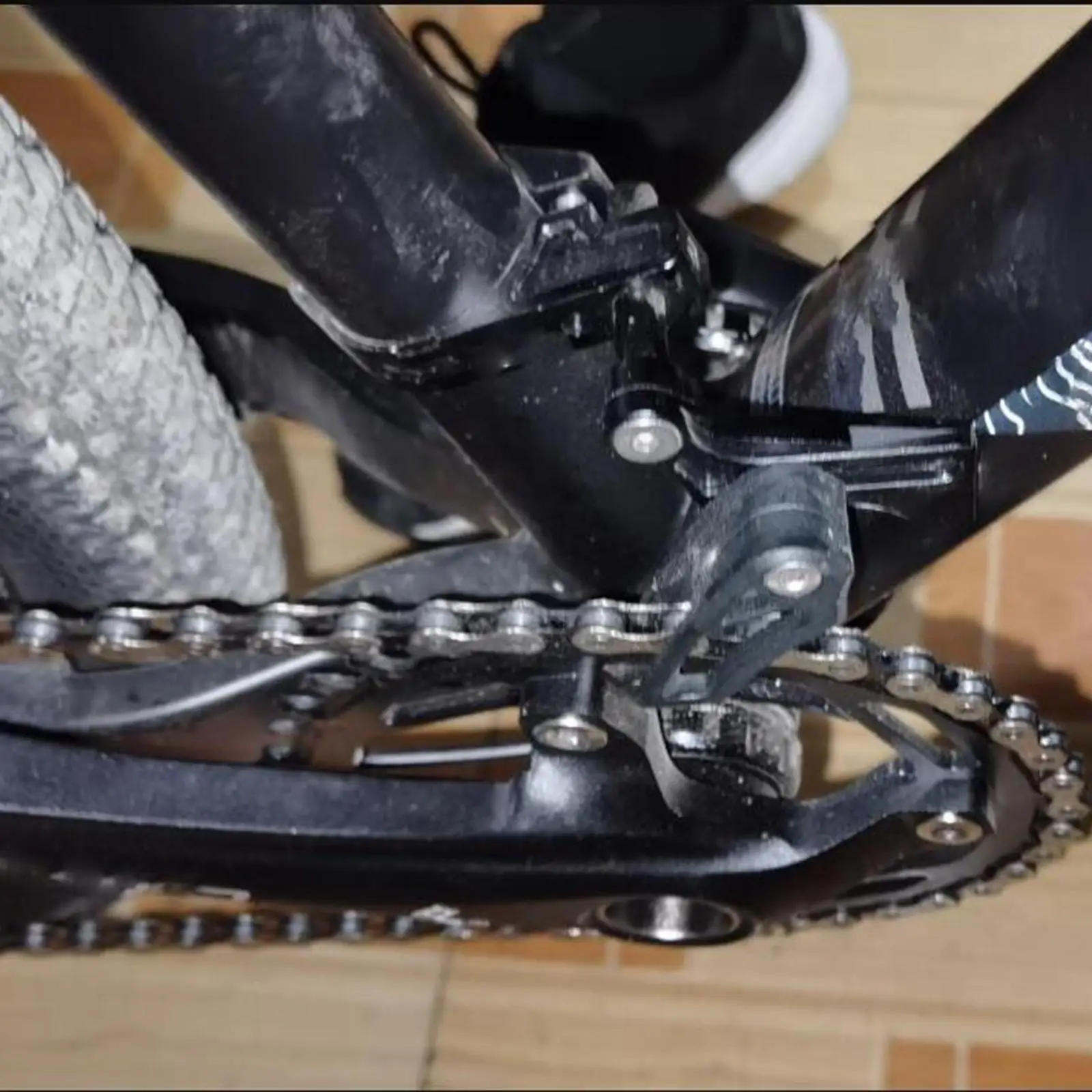 단일 디스크 체인 보호기 자전거 가이드 체인 안정기 가이드 시스템