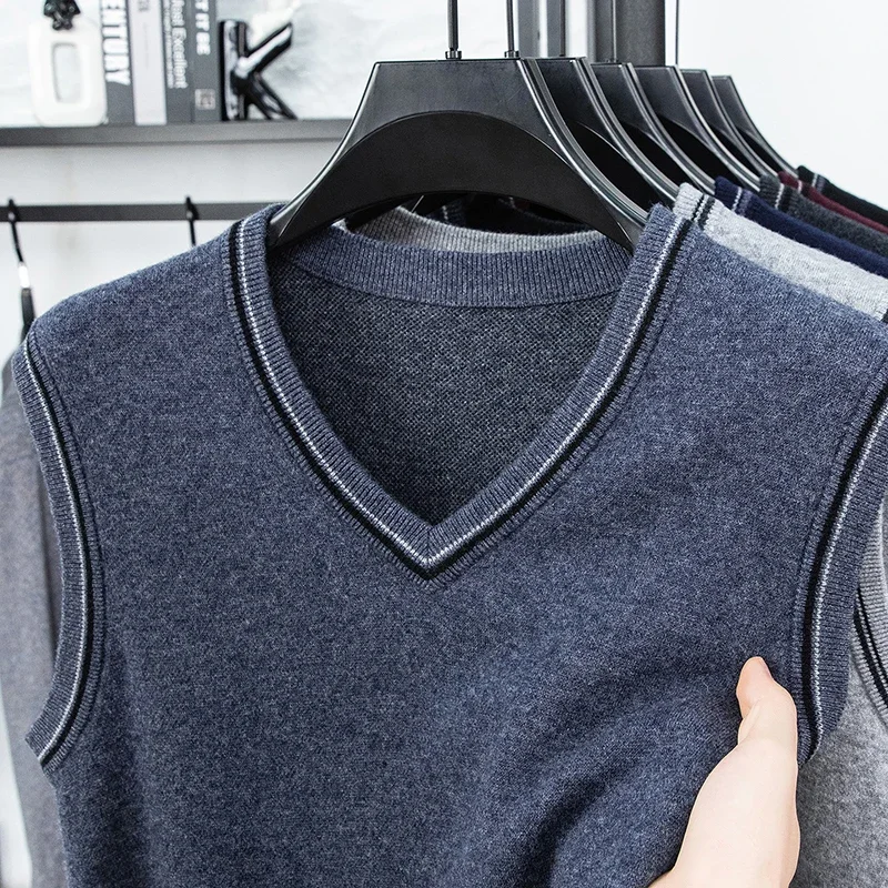 Men's 2026 Casual Sweater Vest Warm Comfortable Autumn Winter Fashion Outerwear - Fashionable Knitwear for Men