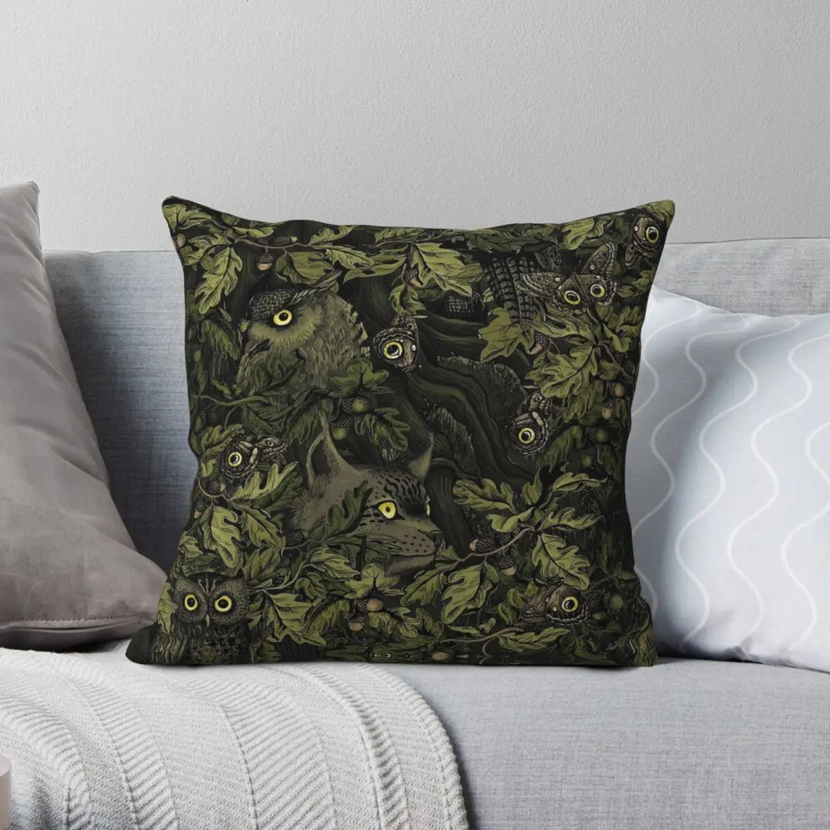 Great Horned Owl In Forest Square Pillowcase Polyester Linen Velvet Pattern Zip Decorative Throw Pillow Case Sofa Cushion Cover