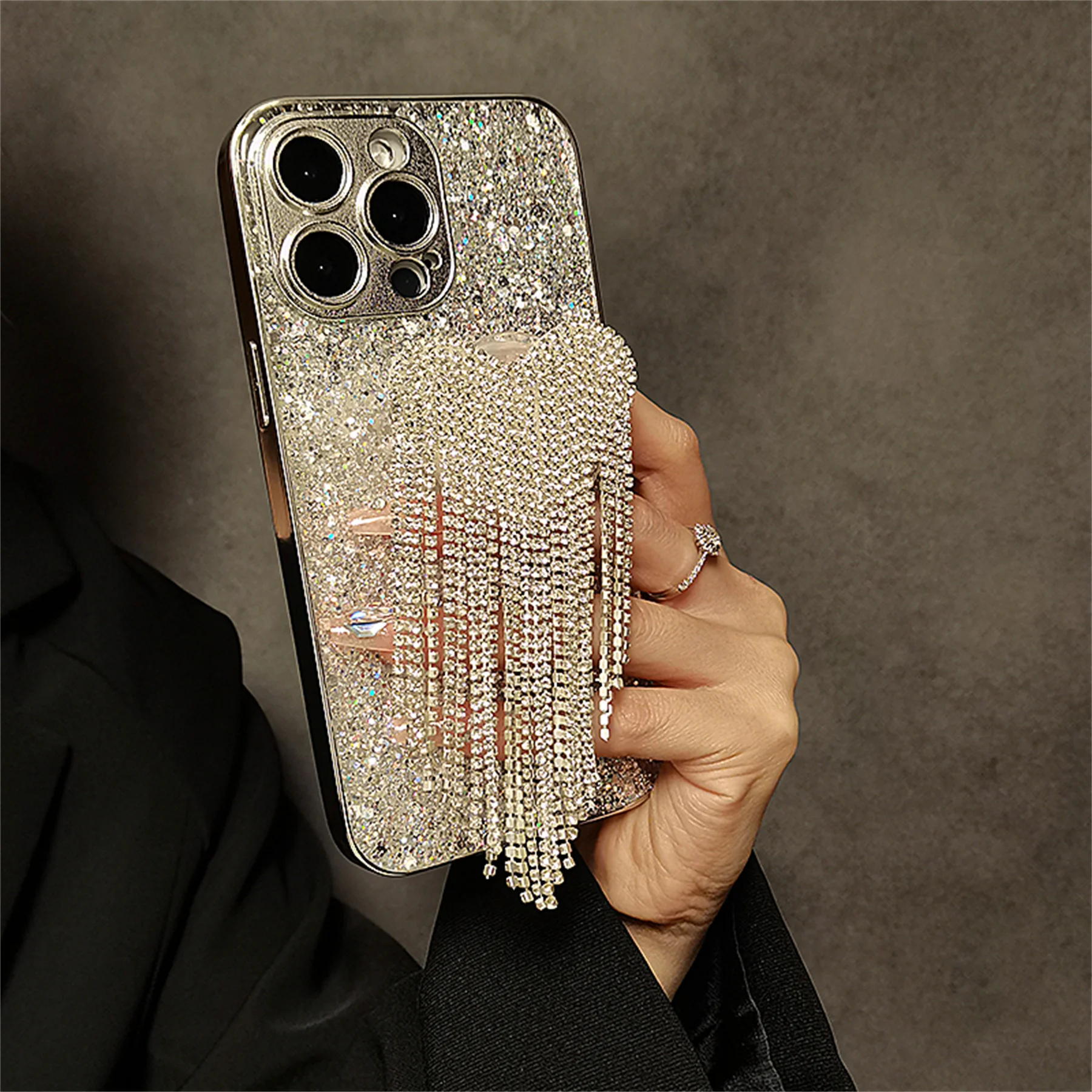 Luxury Korean Glitter Rhinestone Love Heart Tassels Bracket Shiny Drop Glue Case For iPhone 15 14 13 12 16 Pro Max Cover Funda