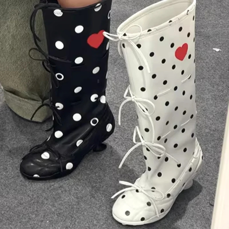 

Черные сапоги до колена с бантом в горошек, женские зимние 2026, белые модные сапоги с круглым носком на низком каблуке, милые модные ботинки для вечеринки, повседневной носки