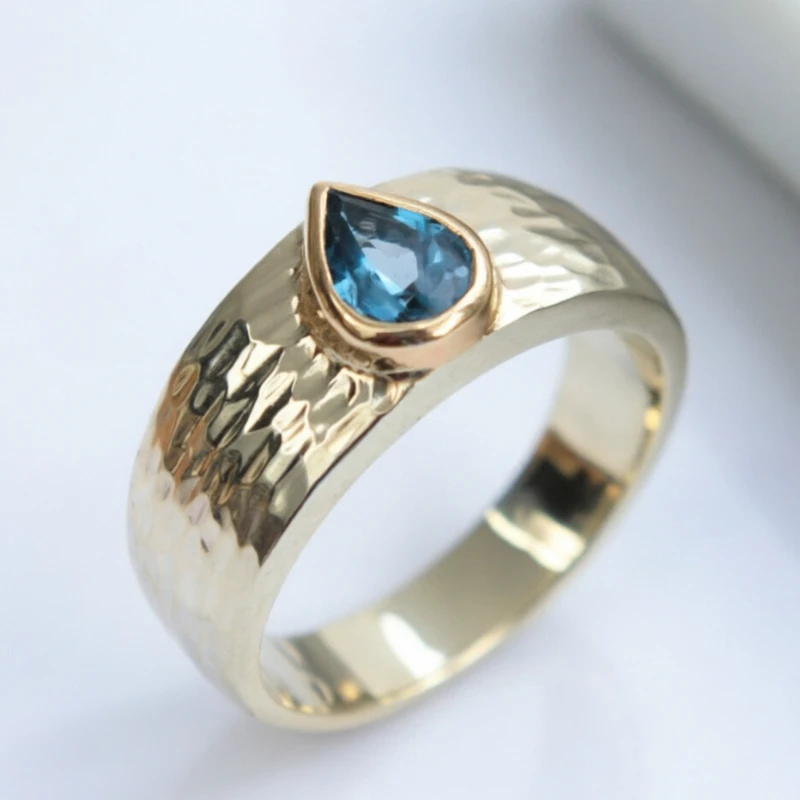 Fashion Personalized Waterdrop Blue Synthetic Zirconia Hammered Two Tone Ring Women Minimalist Style Party Festival Jewelry Gift