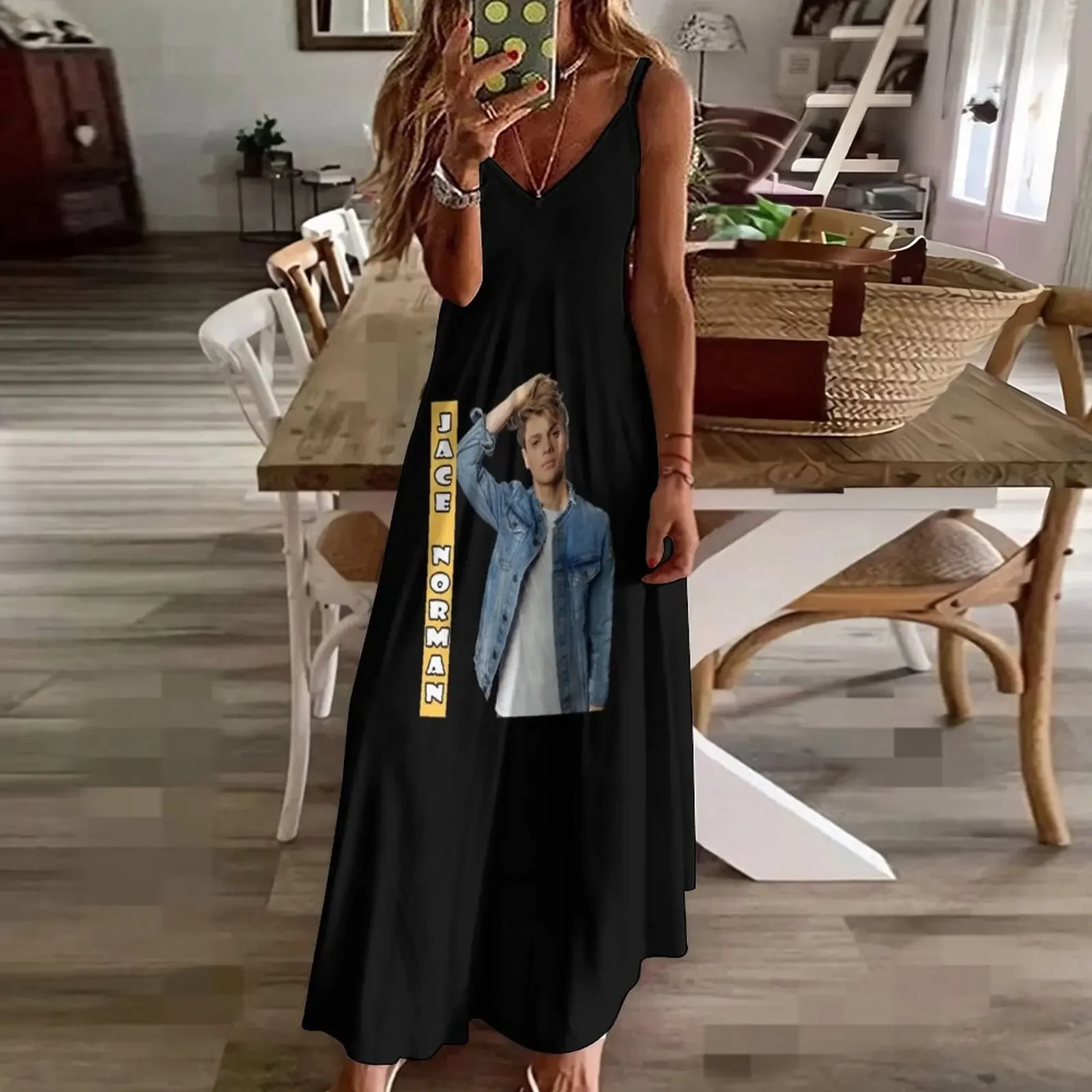 ジェイス・ノーマン Tシャツ ファンへのギフト、男性と女性へのギフト、母の日、父の日のギフト ノースリーブドレス 女性用セクシードレス ドレス