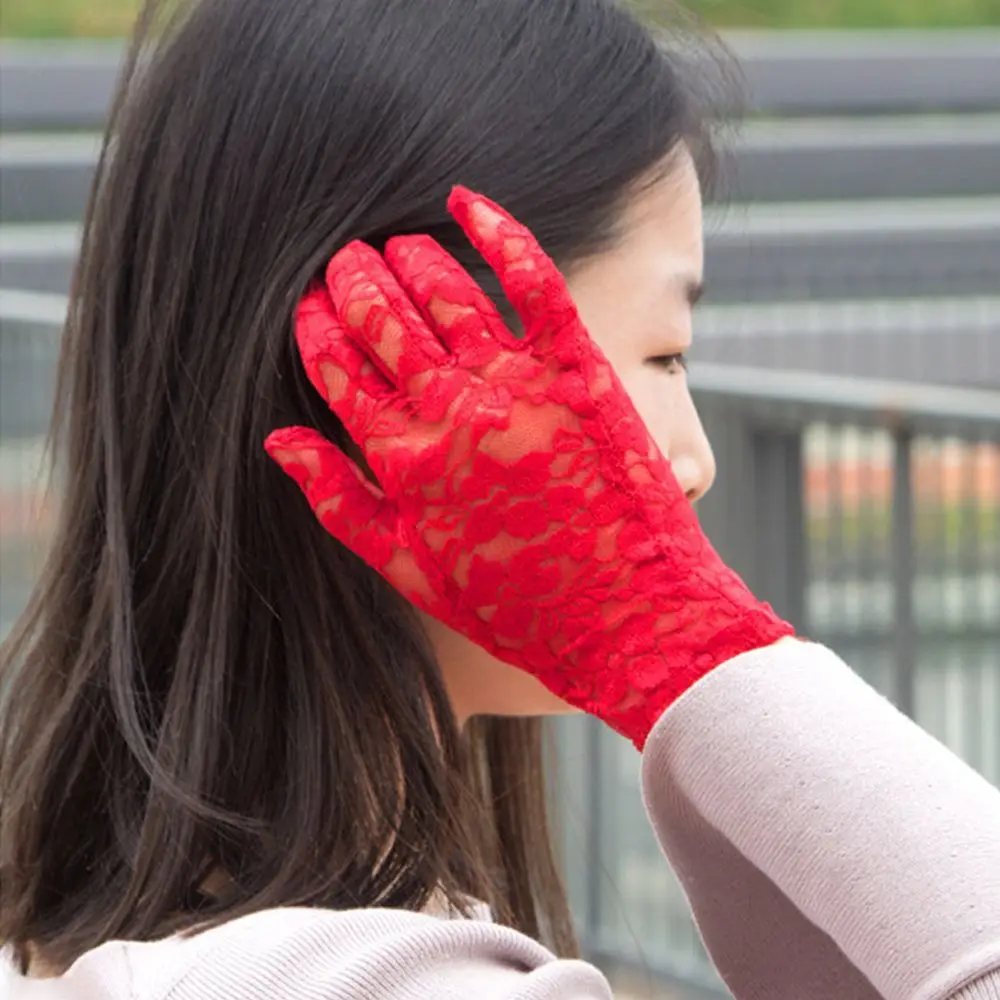 Female Short Driving Bride Lace Gloves Sunscreen Gloves UV Protection Gloves Hollow-Out Mittens