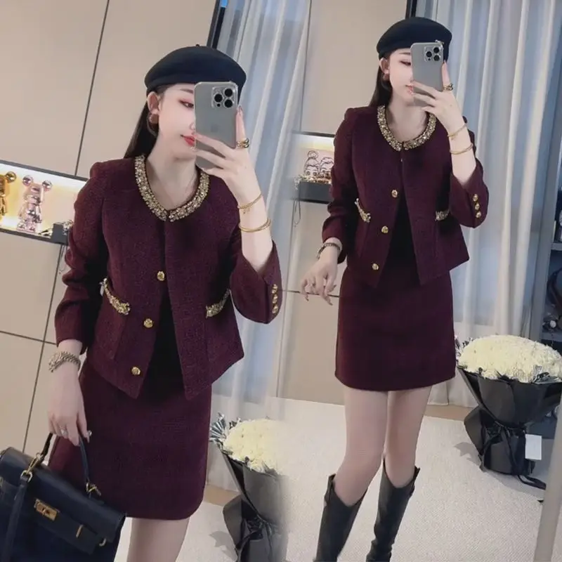 

Fashion Set for Women in Spring and Autumn New Korean Version with a High-end and Elegant Temperament Two Piece Set for Women