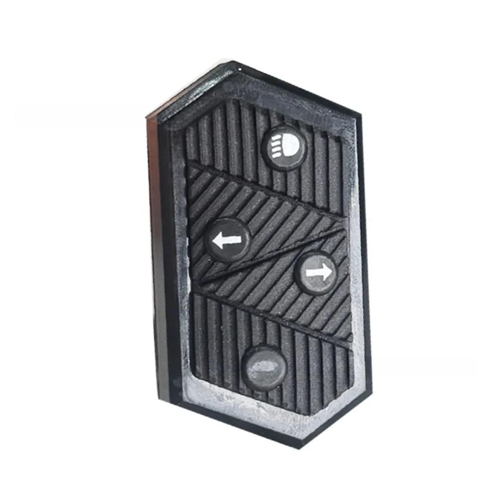 

Переключатель электрического велосипеда «четыре в одном» с сигналами поворота для рожков, силиконовые кнопки управления рулем горного велосипеда