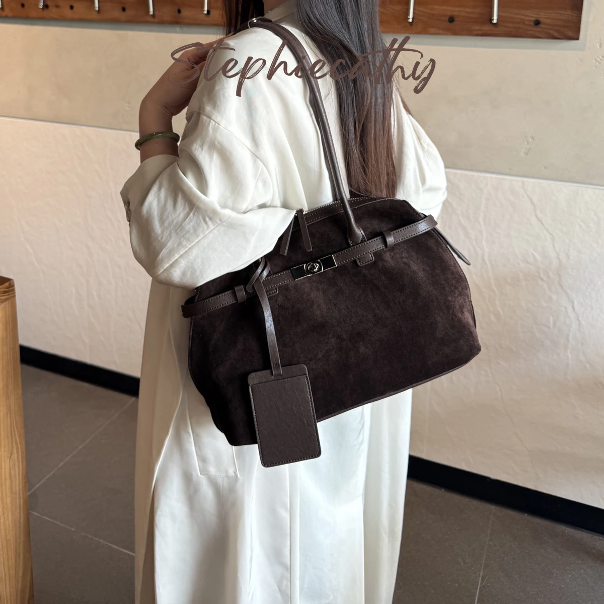 Luksusowa torba na ramię typu  – Luxury Bags England recenzja i cena