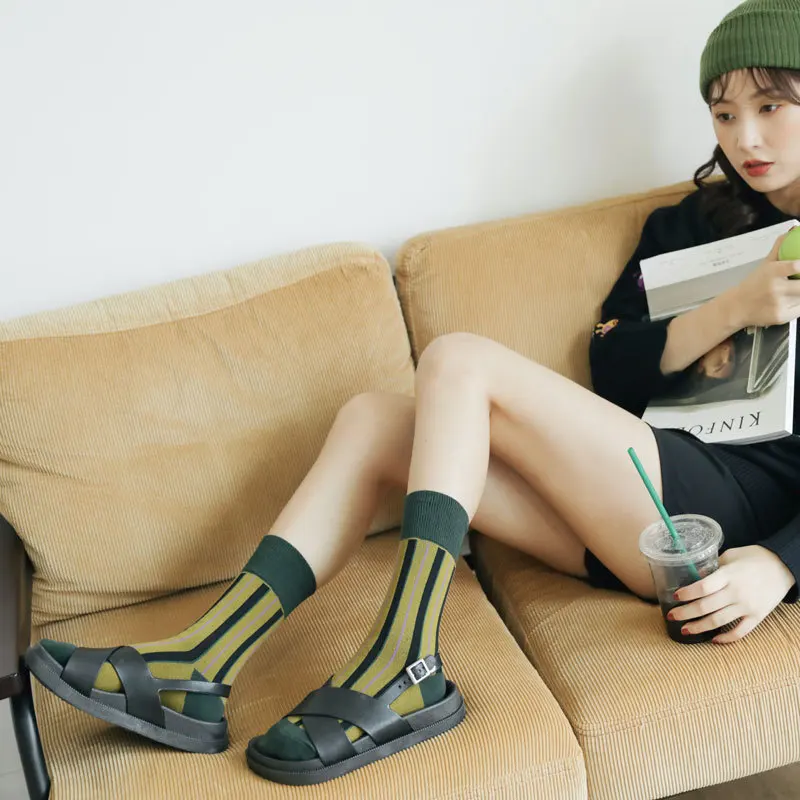 Personality trend neutral socks Japanese and Korean retro style street couple socks