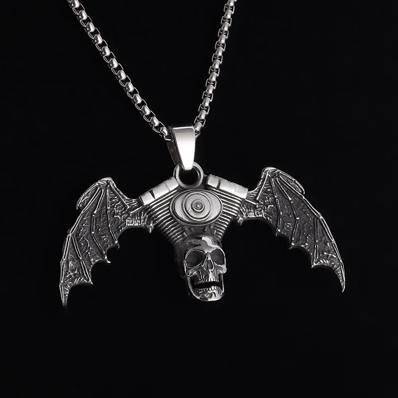 

Vintage Gothic Bat Mechanical Skull Pendant Necklace Men's Cool Ride Motorcycle Biker Punk Roller Jewelry Gift