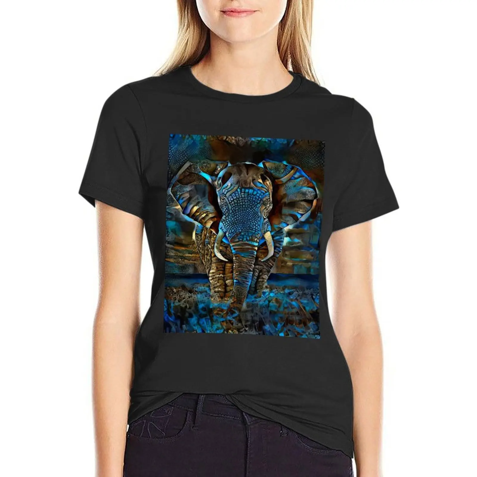 

Master, elephant, elephant, lea roche paintings T-Shirt animal prinfor Female clothing woman t shirt