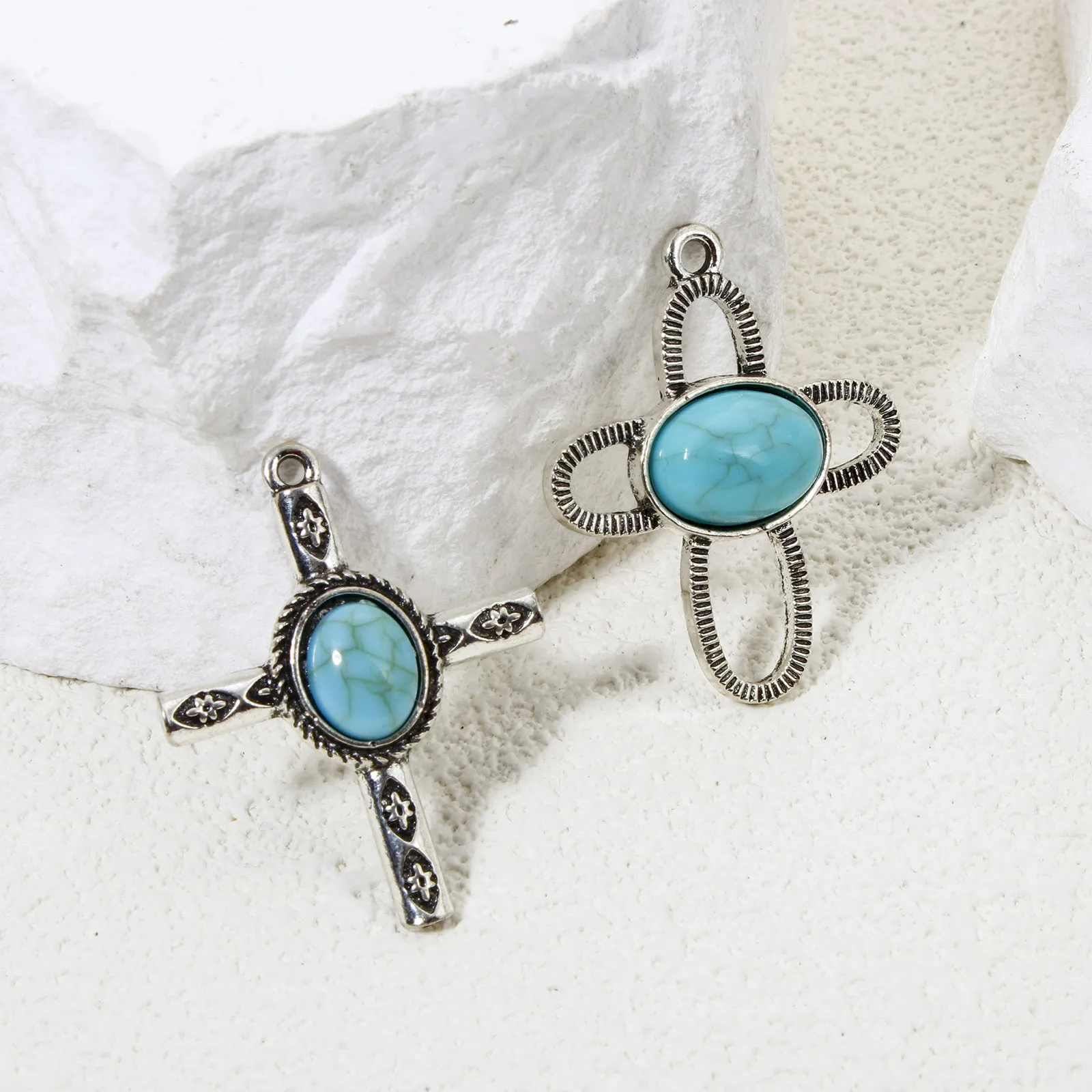 5pcs Bohemian Pendants Antique Silver Color Cross Resin Cabochons Imitation Turquoise Charms DIY Necklace Earrings Women Jewelry