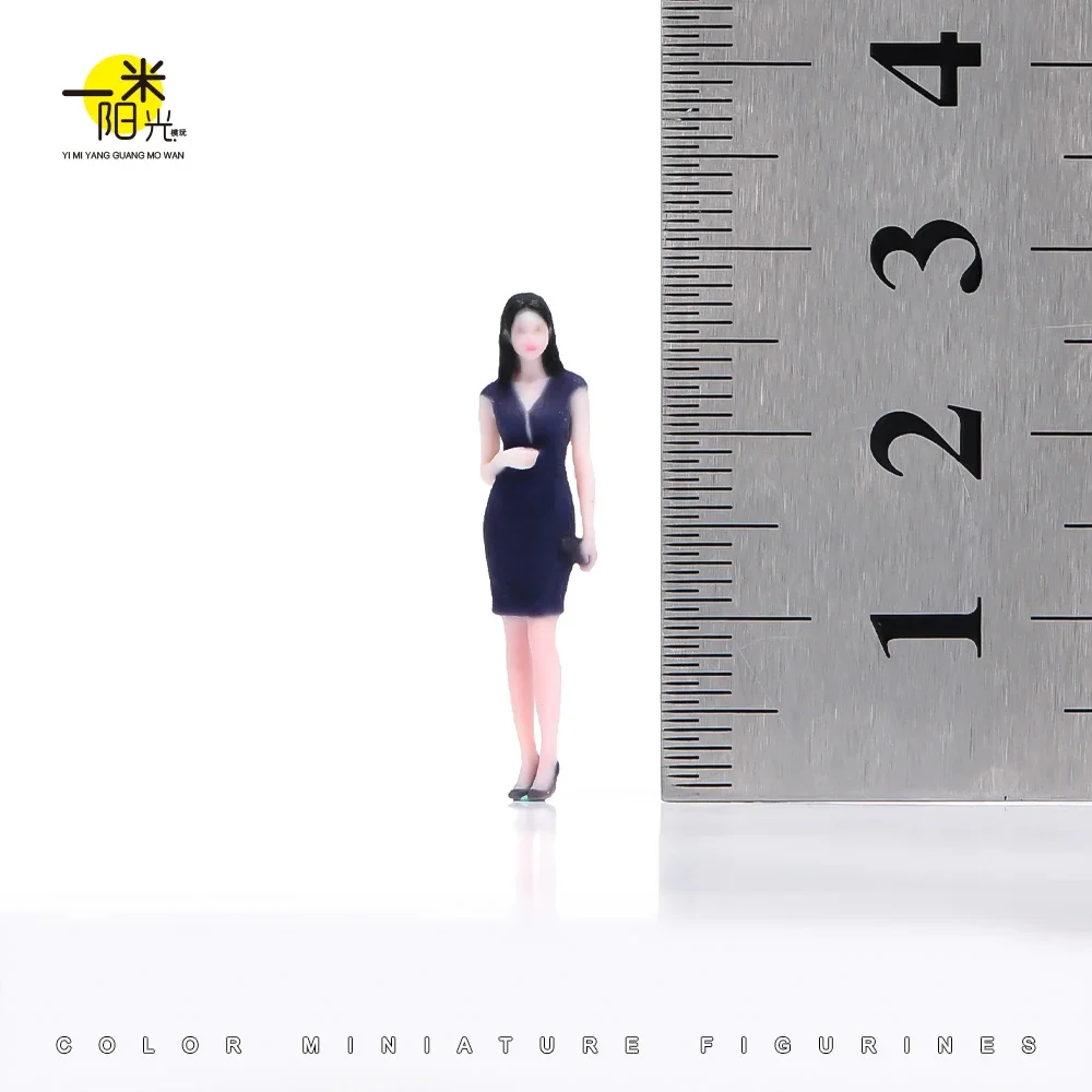 Miniaturfigur im Maßstab 1/64 Coole Business-Kleidung für junge Männer und Frauen 3D-Druck Mini-Puppe für Automodell-Dekoration und Ausstellung – Detail 8