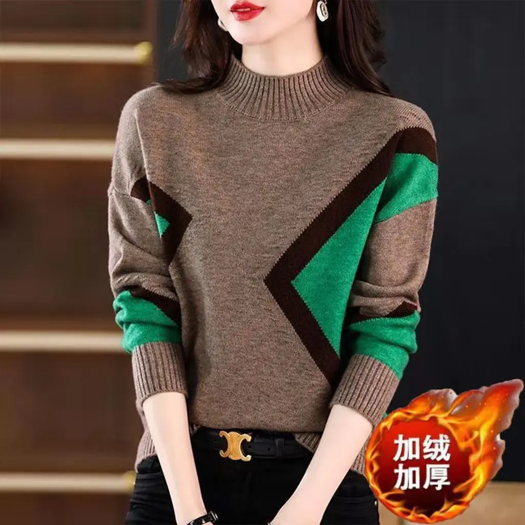 Velvet and Thickened Women\'s Top 2024 New Autumn/Winter Korean Edition Color Block Knitted Half High Neck Sweater