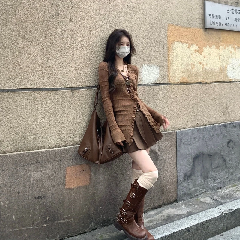 

Brown Lace Knitted Cardigan for Women Thin and Versatile for Commuting Slimming Top Jacket Short Skirt Two-piece Set