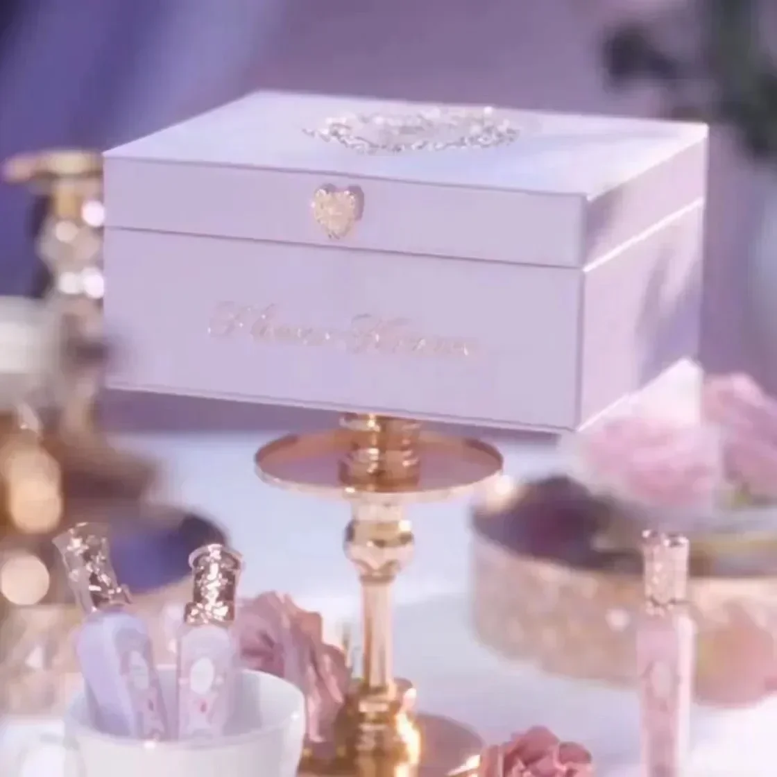 Flower Knows กล่องเก็บเครื่องสําอาง Limited Edition Strawberry Rococo Violet Jewelry Empty Box