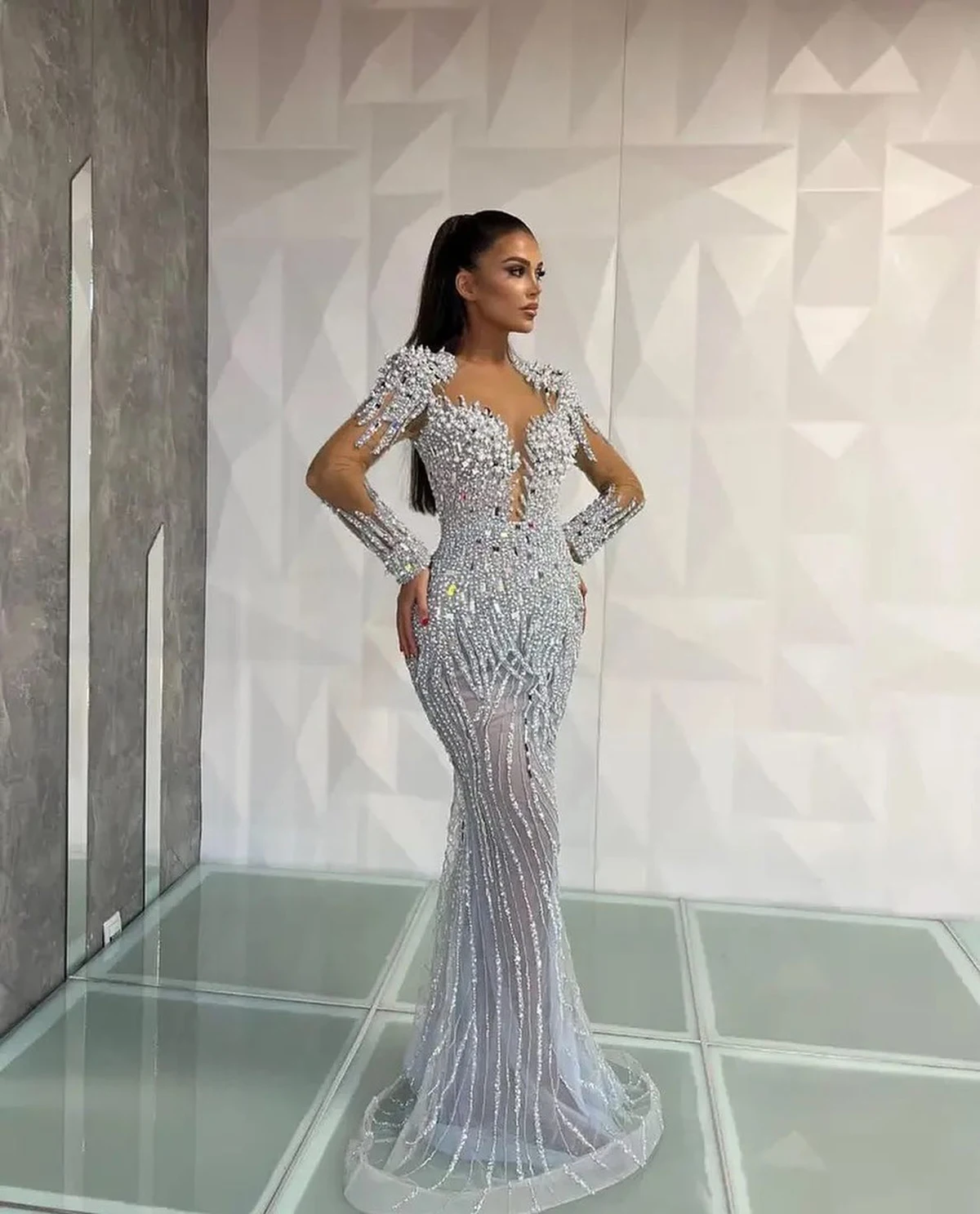 Gorgeous Evening Dress Formal Occasion Dress Long Sleeves Illusion Shining Sequins Beads Court Gown Prom Dress Vestido De Noite