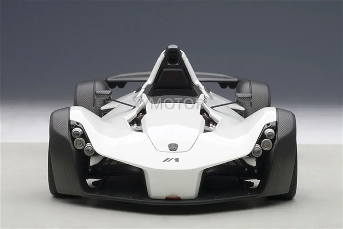 

Autoart 1/18 For Britain BAC Mono Racing Car Metal Diecast Model Car Kids Toy Gifts Collection Display Ornaments