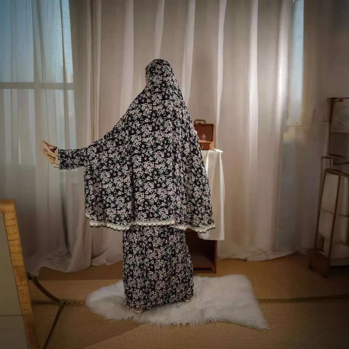 ムスリムファッションアバヤ中東イスラム服ムスリム女性用ドレスファッションスカーフ付きプリント入り礼拝用アバヤ