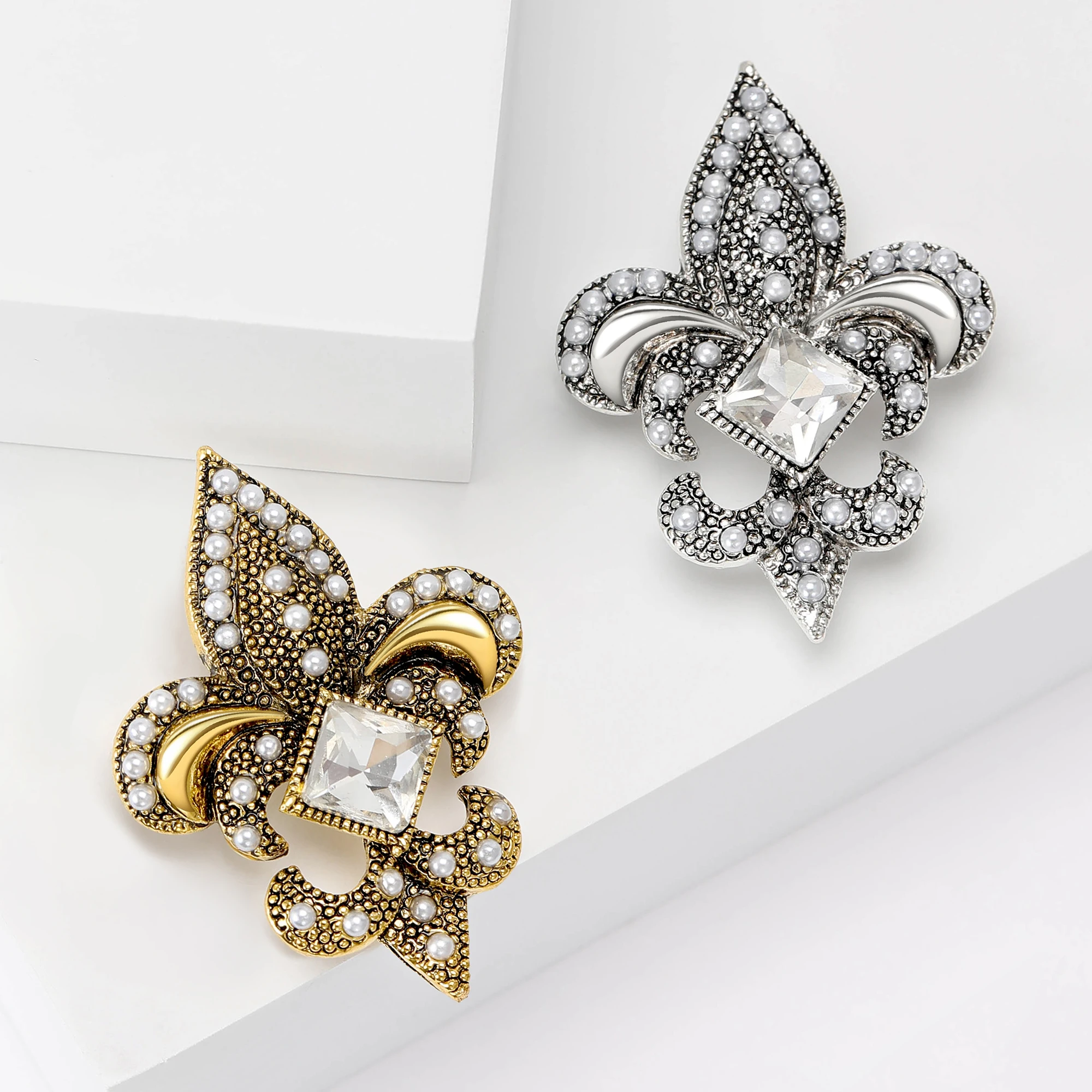 Trendy Rhinestone Anchor Brooches for Women Unisex Pearl Pins 2-color Available Casual Party Accessories Gifts