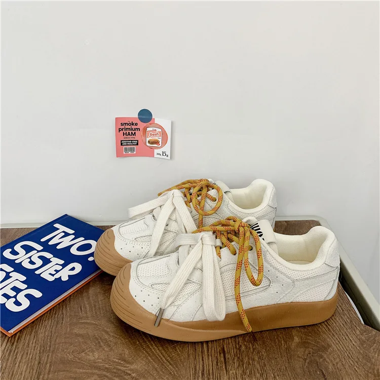 

Spring Women's Retro Thick Soled Sneakers Soft Soled Breathable Casual Board Shoes Height Increasing Training Shoes Botas Mujer