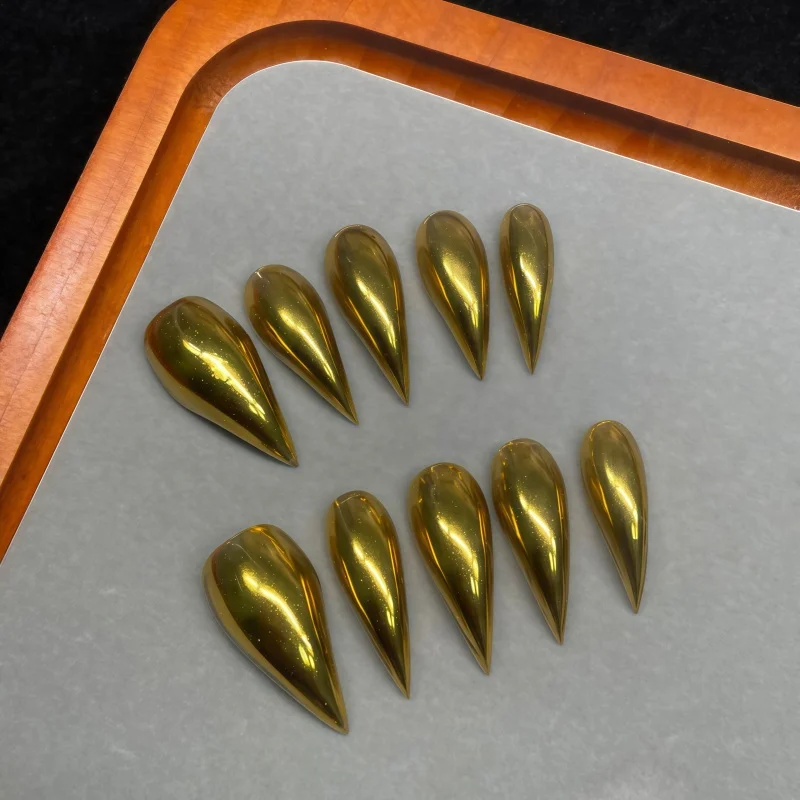 New 10PCS of golden dagger-shaped artificial nails with polished chrome reflective finish solid-colored long-pointed fake nails
