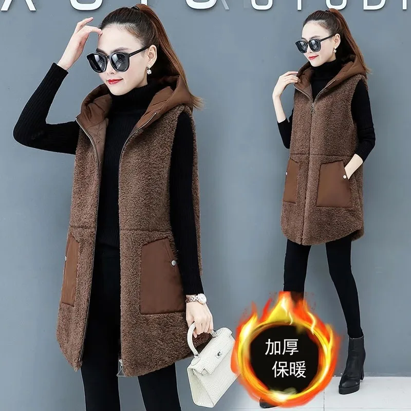 Large Size Women's Vest Winter Hooded Loose Lambswool Windbreaker Sleeveless Coat Thicken Cotton Padded Waistcoat Vest Jacket