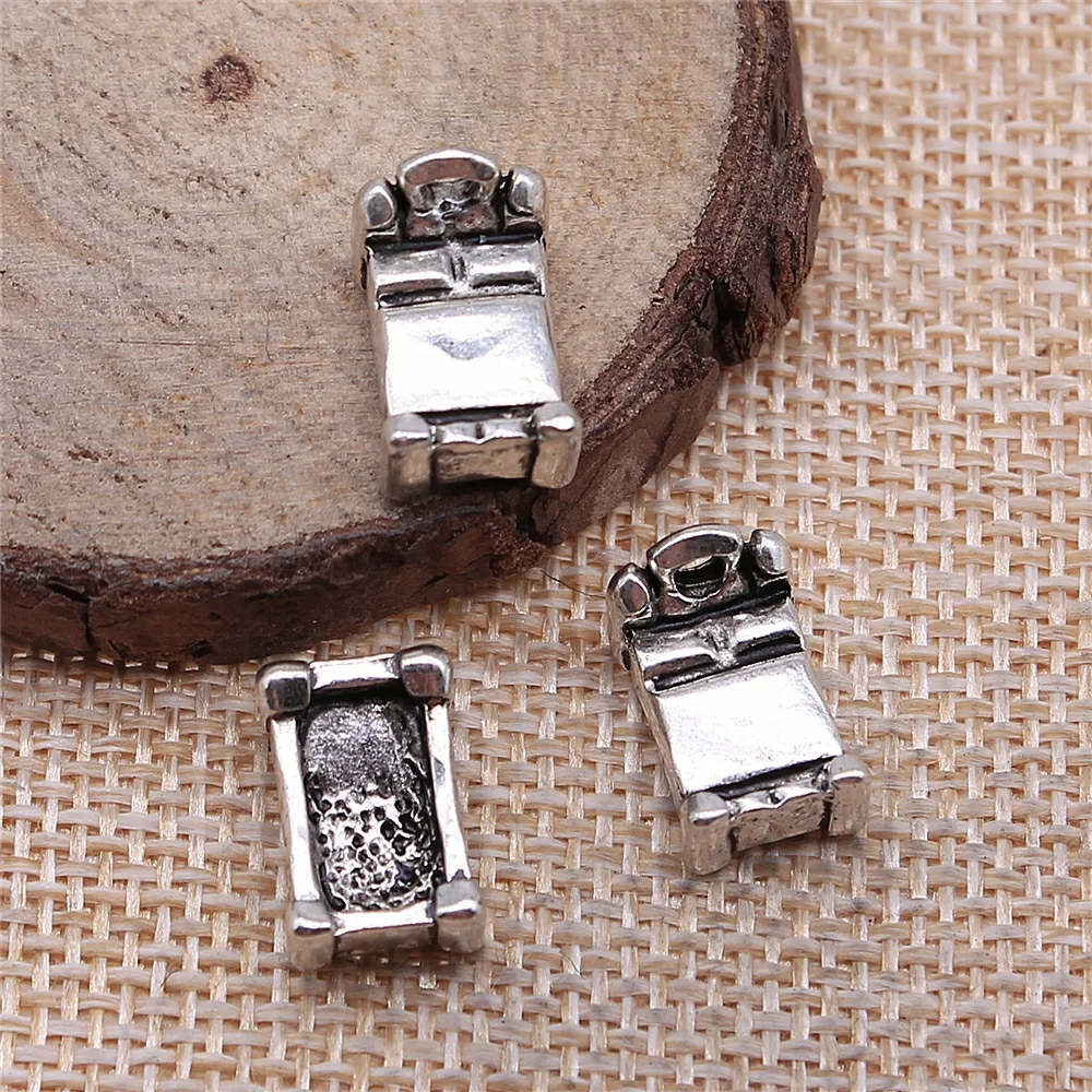 5pcs Antique Silver Color 3D Bed Charms for DIY
