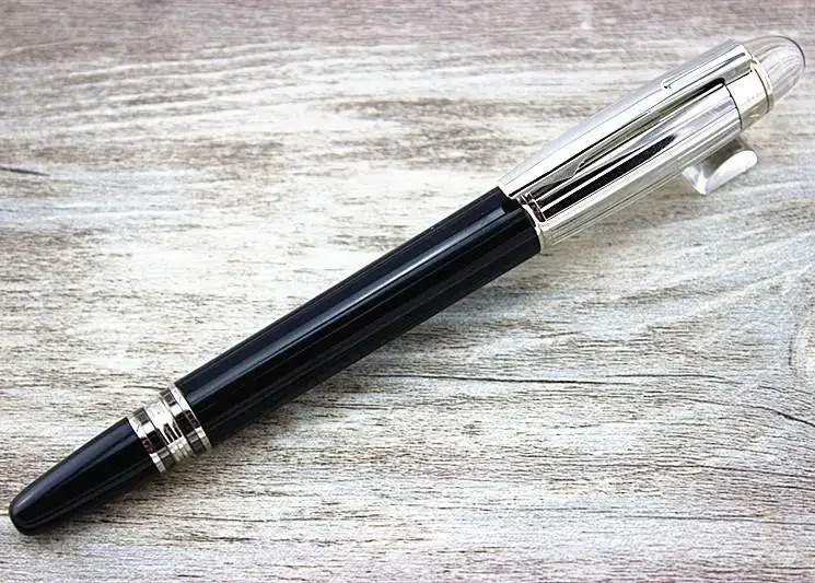 قلم هدايا فاخر من سلسلة واكاكا ستارواكر مون رولر بلون الحبر