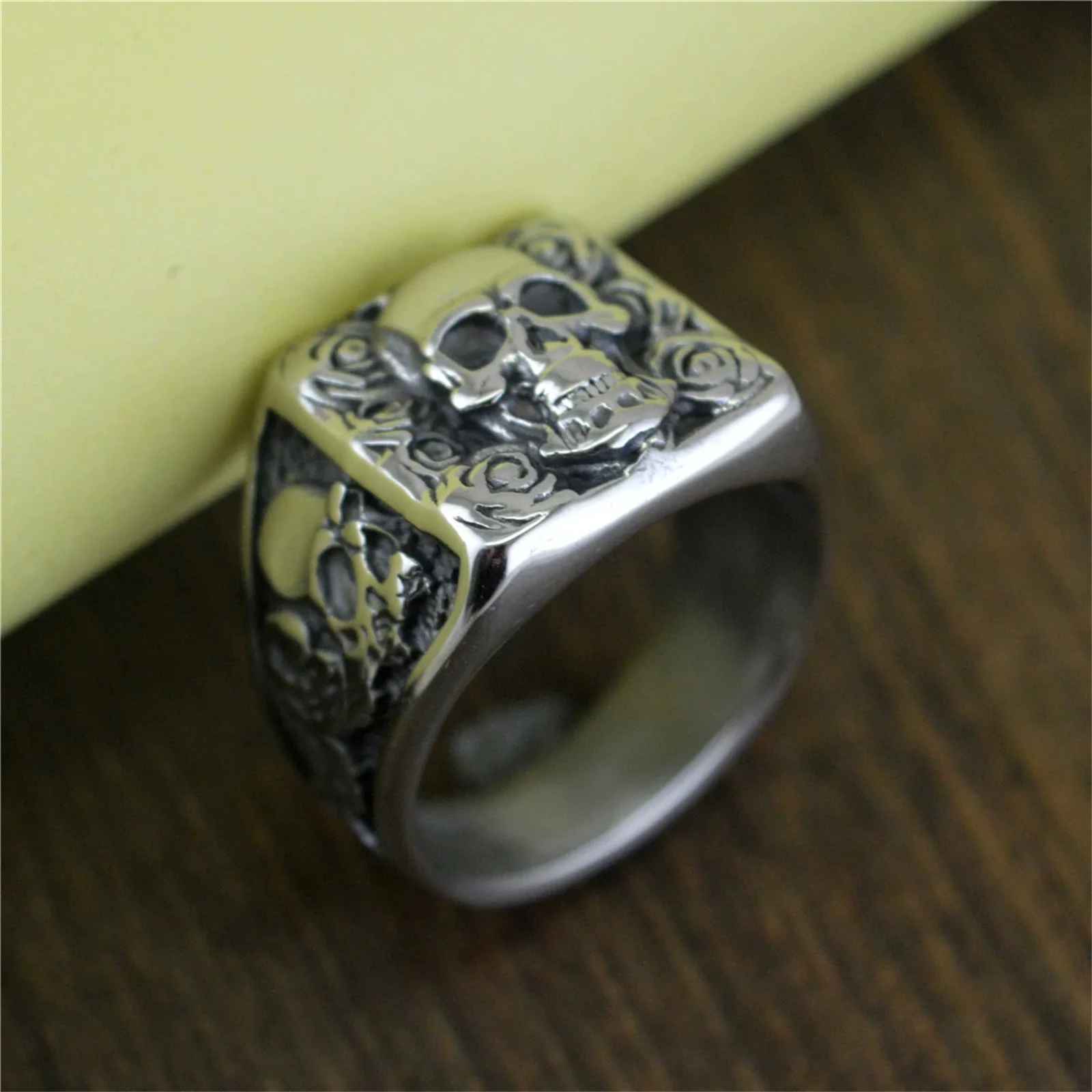 خاتم سانتا مورتي على شكل جمجمة من الفولاذ المقاوم للصدأ الوردي المكسيكي سيدة الموت المقدس قاتمة ريبر مجوهرات للرجال ديا دي مورتوس