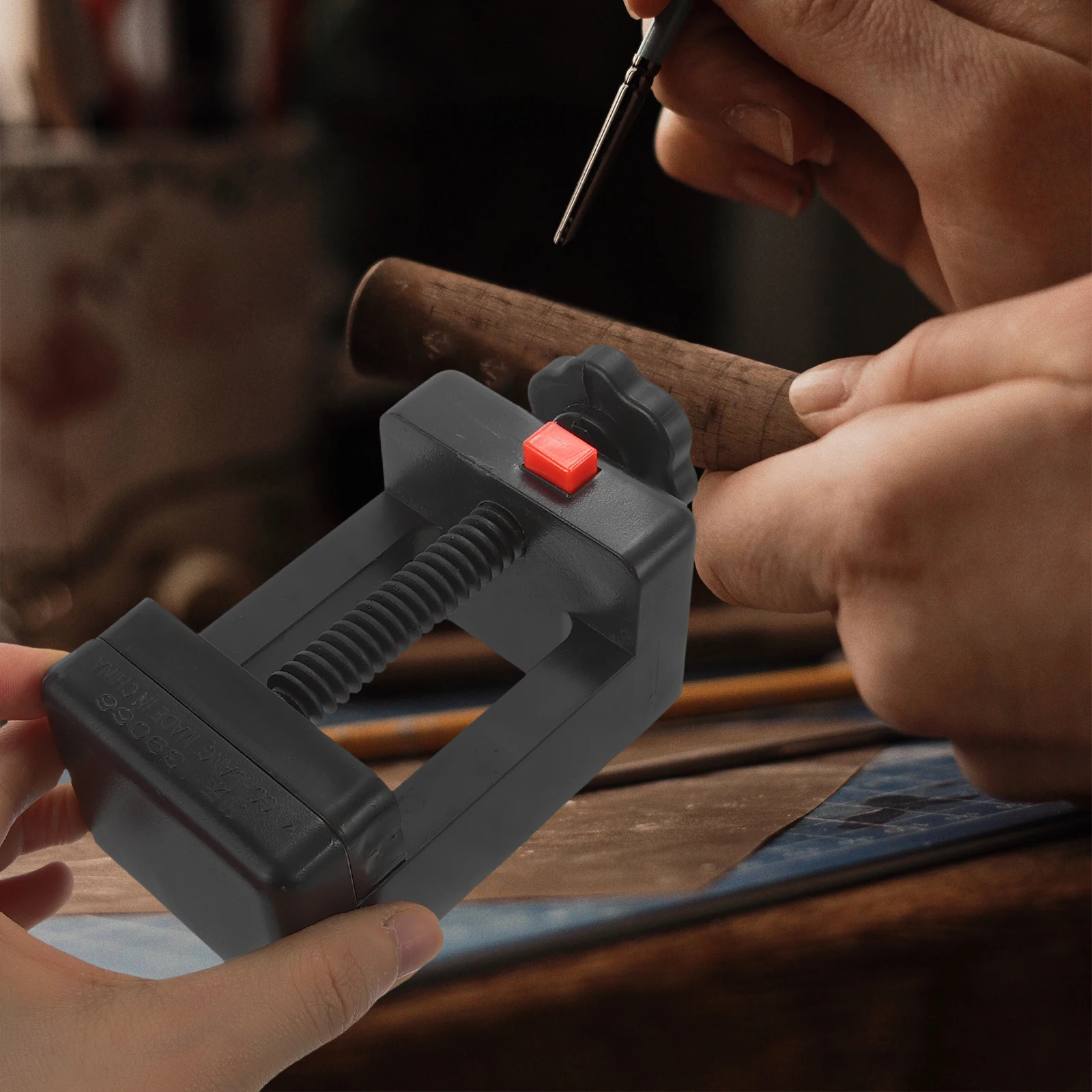 

Engraving Seal Stone Carving Tools Fixture Bed Plastic Vise Engraved Seal Tool Adjustable Clamp Set Tool