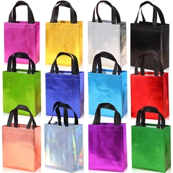 Paquete de 10 bolsas de mano con degradado vibrantes: laminadas, impermeables, perfectas para fiestas, compras y regalos de fiesta de Navidad