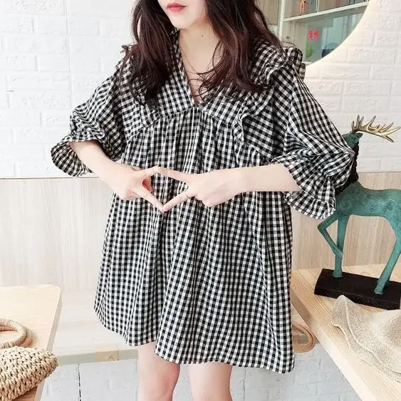 Gagarich Vintage Loose Plaid Color Contrast Ruffle Splicing Shirt Woman Elegant V-neck Flare Sleeves Folds Versatile Blouse 2024