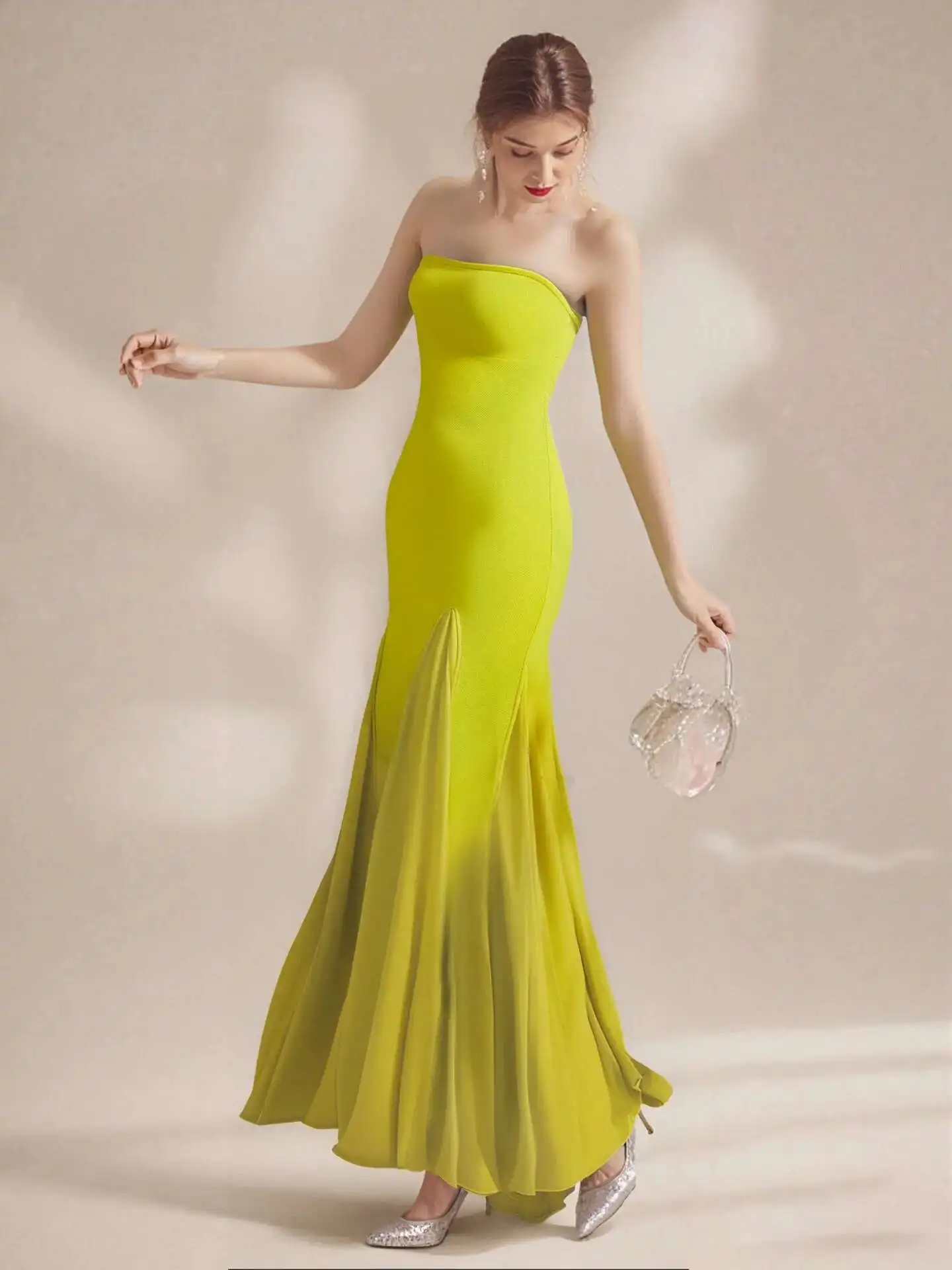 LEOSOXS 黄色のストラップレスマーメイドイブニングドレスセクシーなノースリーブボディコンマキシガウンエレガントなフォーマルパーティードレスカクテルイベント用